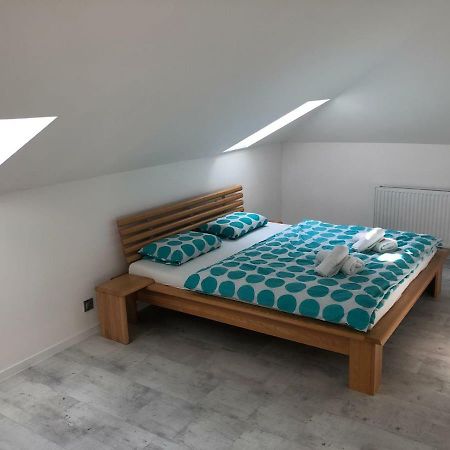 Luxusni Apartman Primo V Centru U Hotelu Thermal Karlovy Vary Bagian luar foto