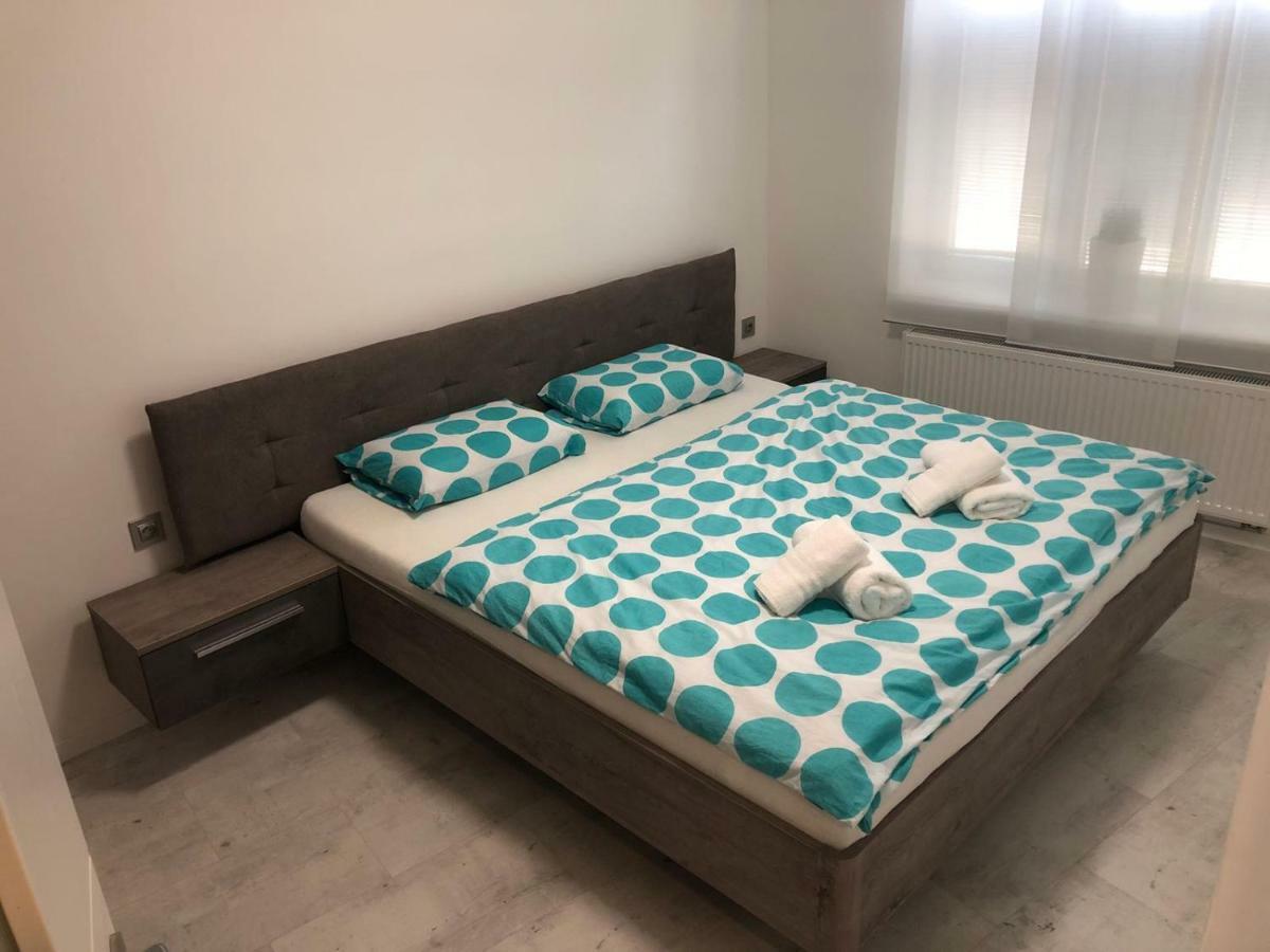 Luxusni Apartman Primo V Centru U Hotelu Thermal Karlovy Vary Bagian luar foto