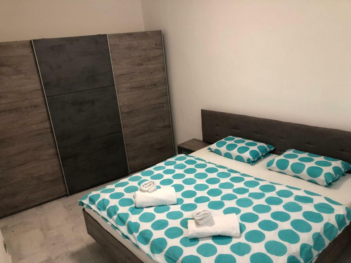 Luxusni Apartman Primo V Centru U Hotelu Thermal Karlovy Vary Bagian luar foto